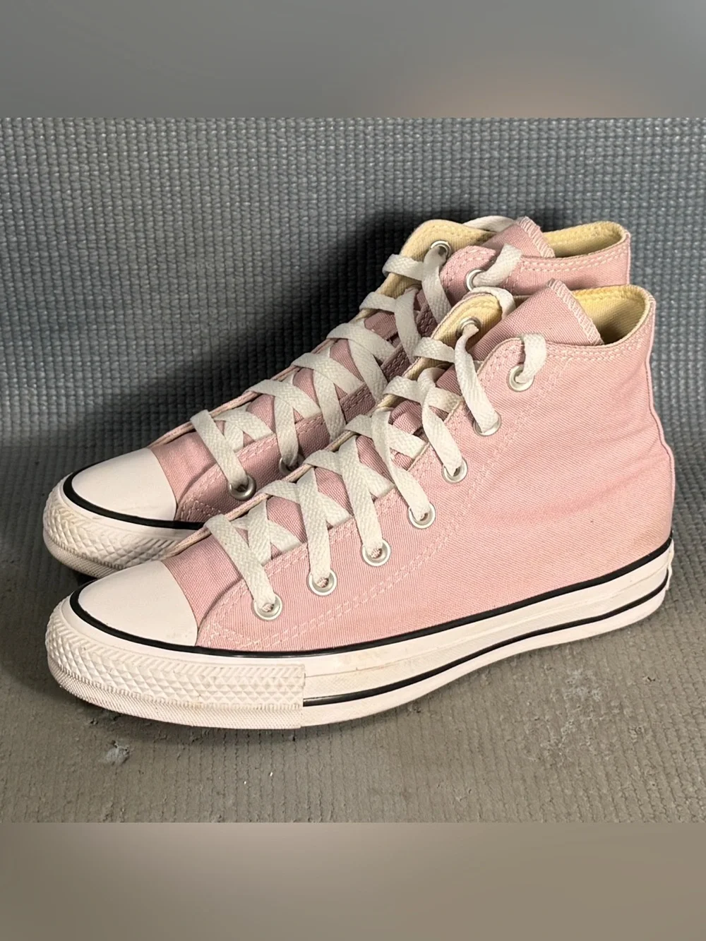 Converse Chuck Taylor All Star High Phantom Violet Sneakers A04542F Women’s Sz 7
