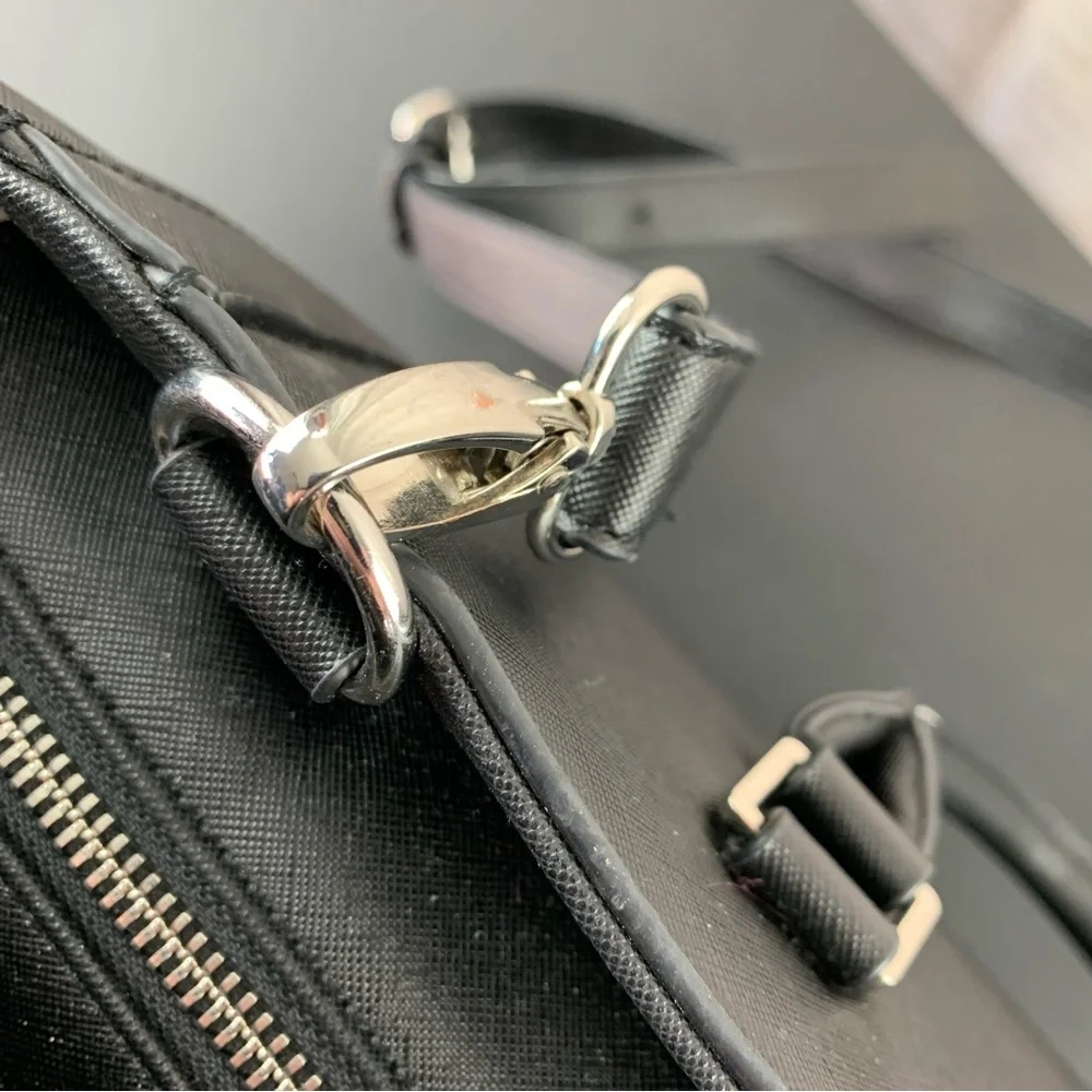 Elegant Black laptop handbag.