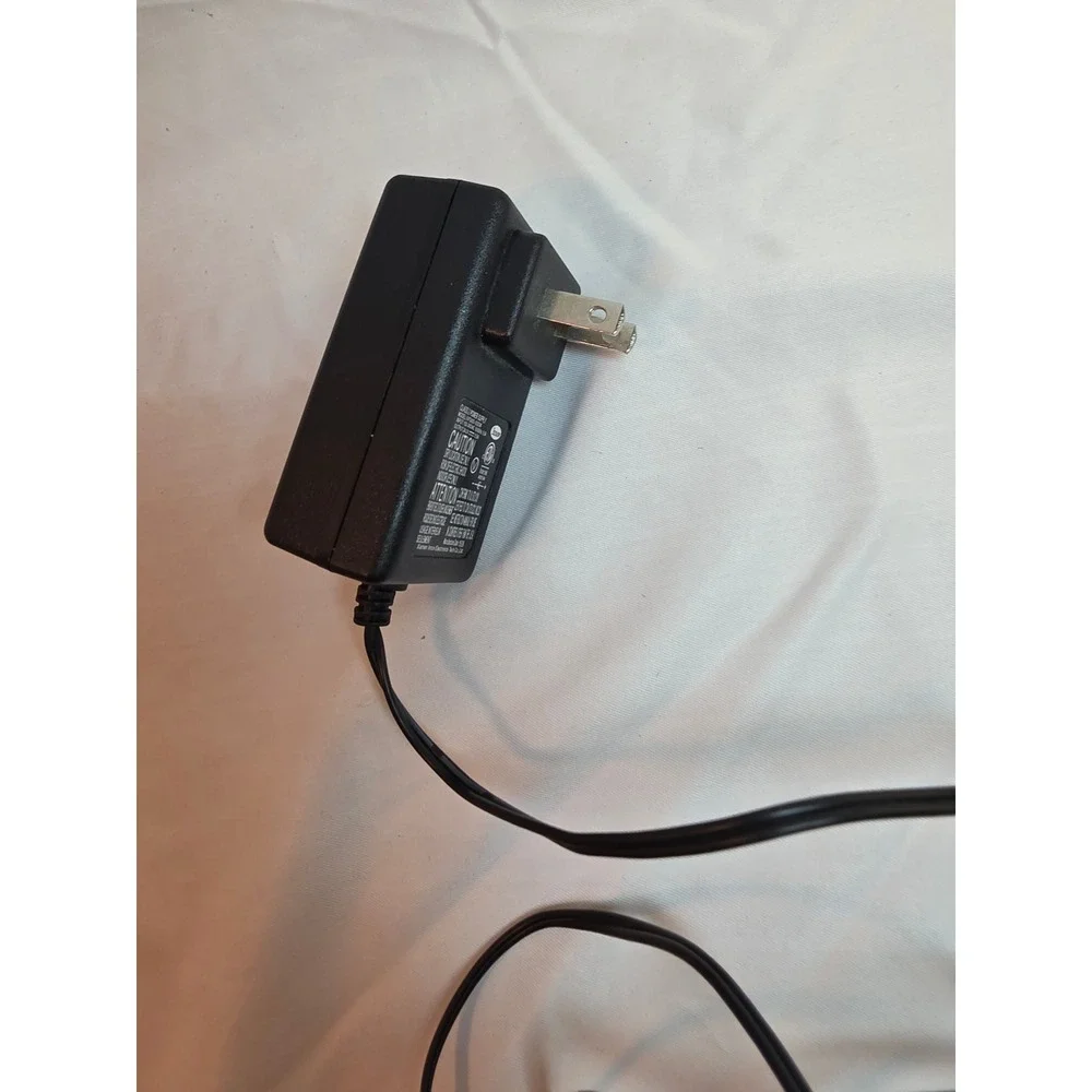 Innov IVP2400-0500W Class 2 Power Supply AC Adapter 24V 0.5A Transformer Black