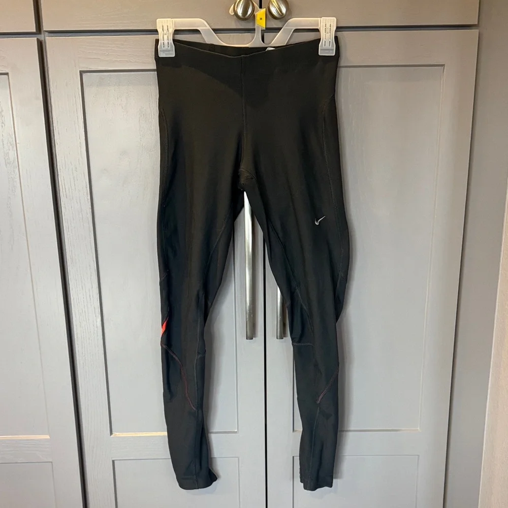 Nike dri fit leggings