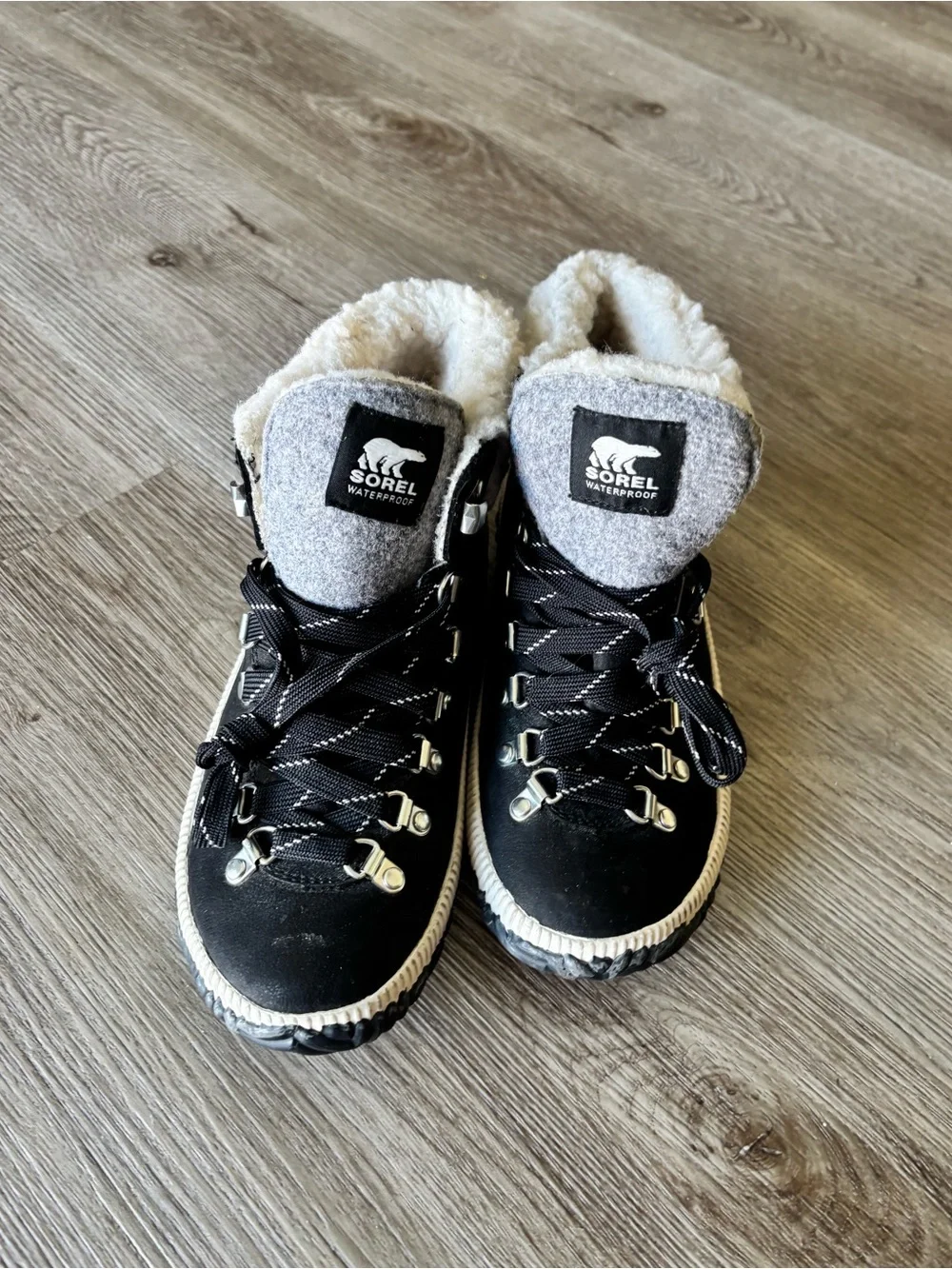 Sorel women out