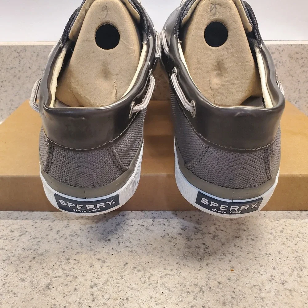 Men's Sperry Halyard Gray Canvas 2-Eye Cross Lace  Boat Shoe Size 9.5 Top Siders