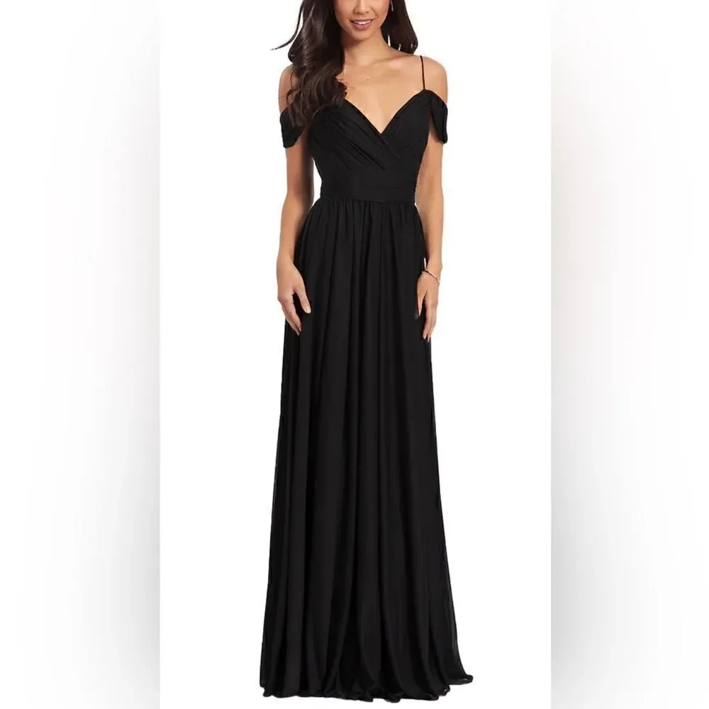 Kleinfeld off shoulder