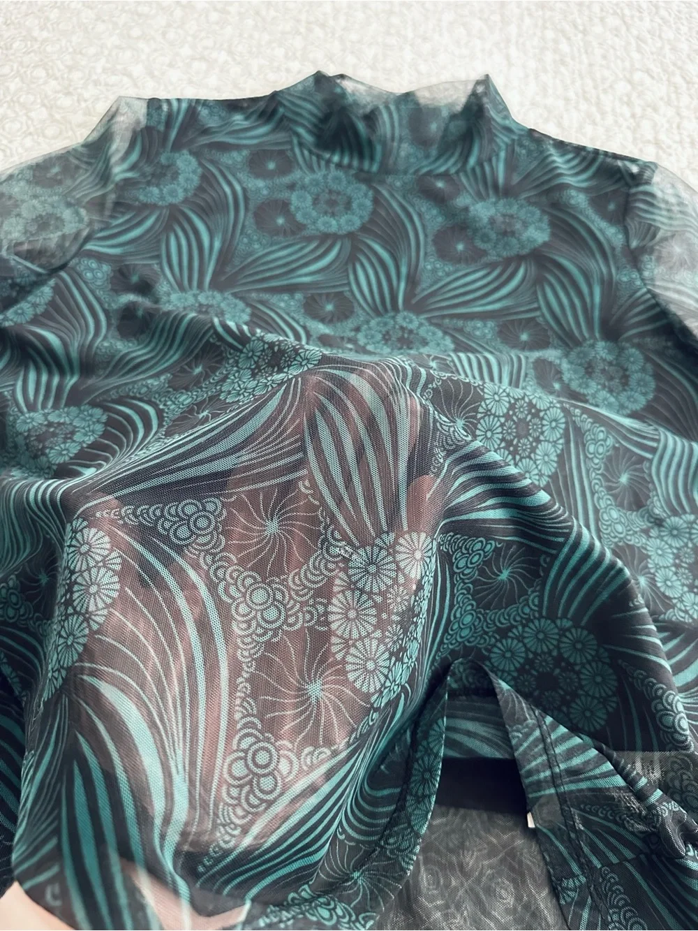 Anthropologie gauzy turtleneck