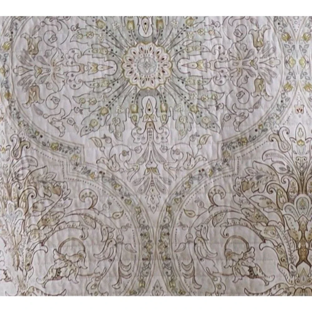 Levtex Home bedspread used brand