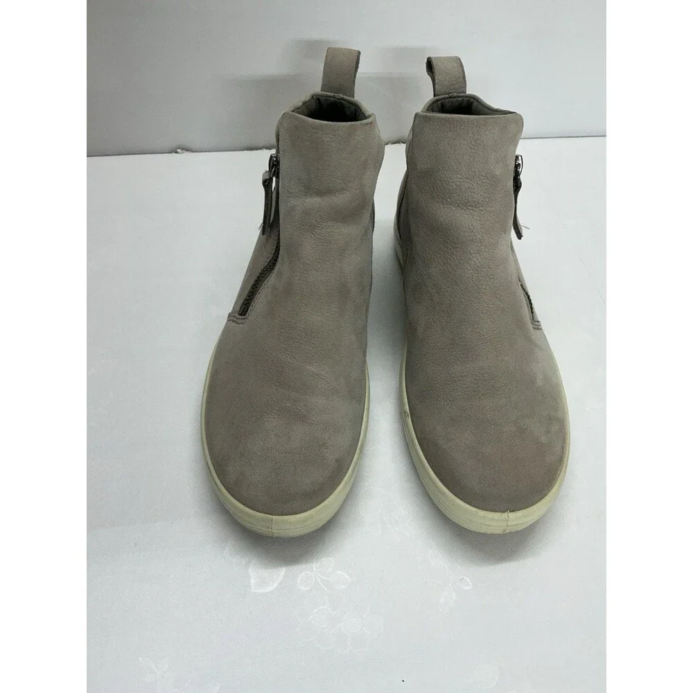 Ecco product pair