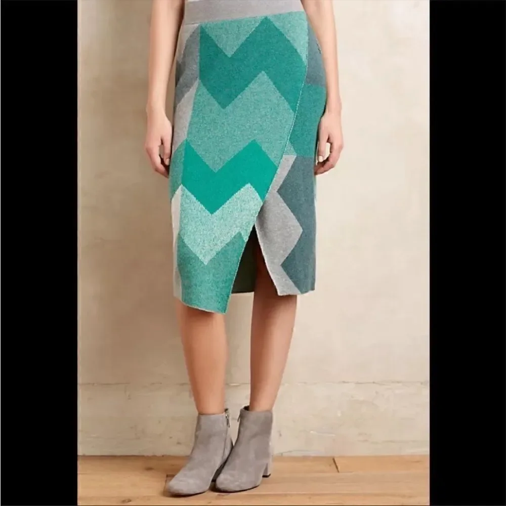 Moth chevron knit skirt