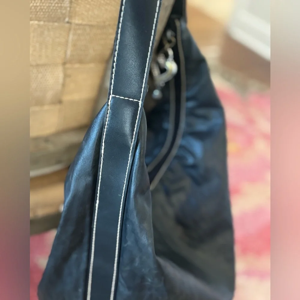 Medallion Y2K Black Leather Shoulder Bag. 26” T Boho | Soft | Vintage EUC