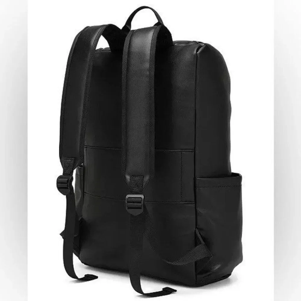 Unbranded embrace adventure