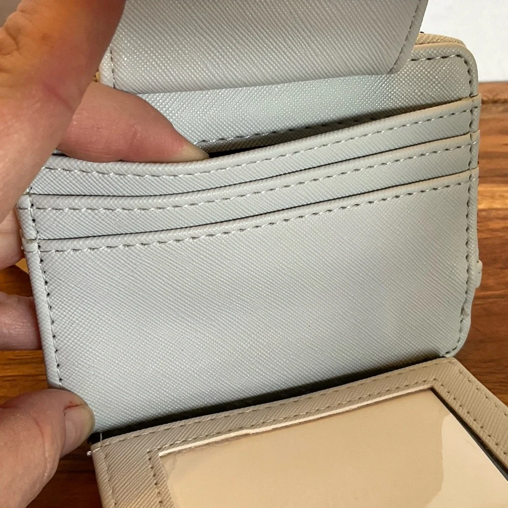 Steve Madden must organizing classic