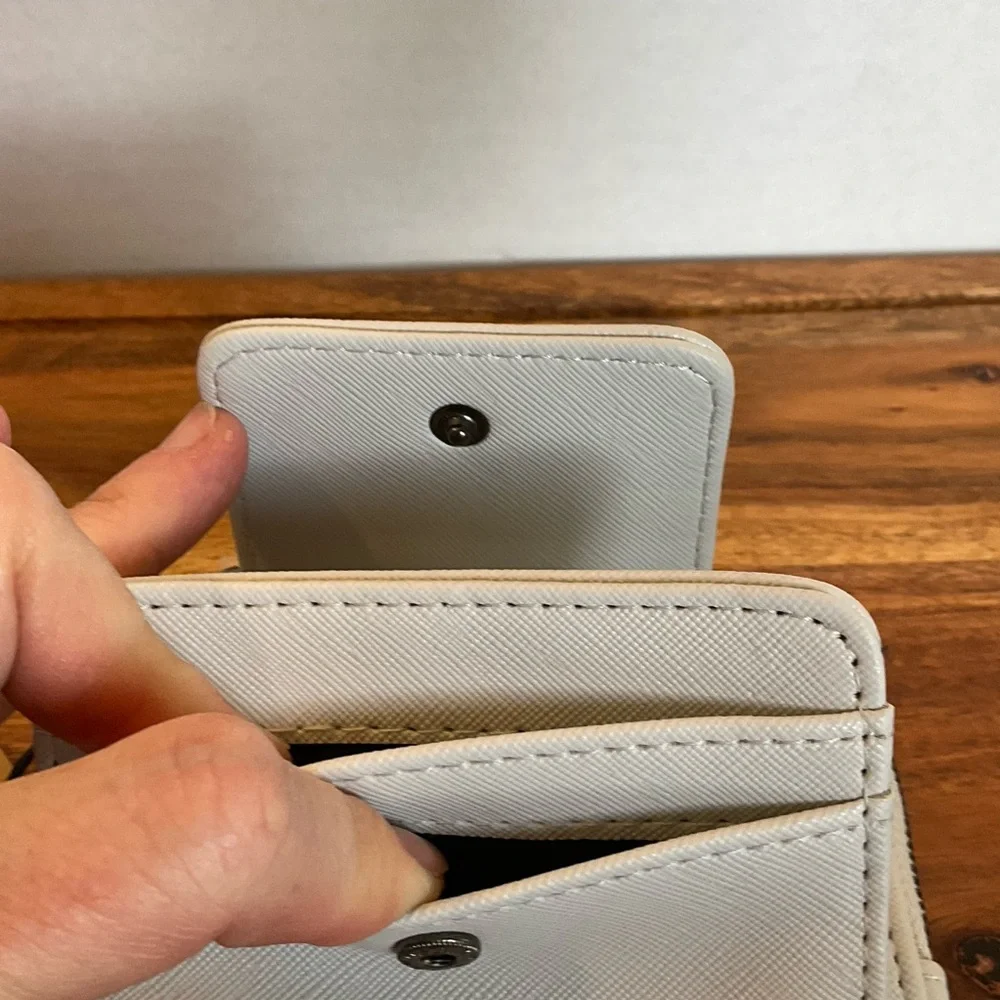 Steve Madden business classic must