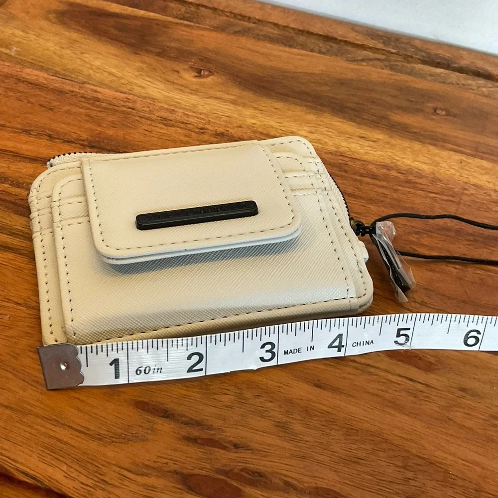 Steve Madden steve functional sleek