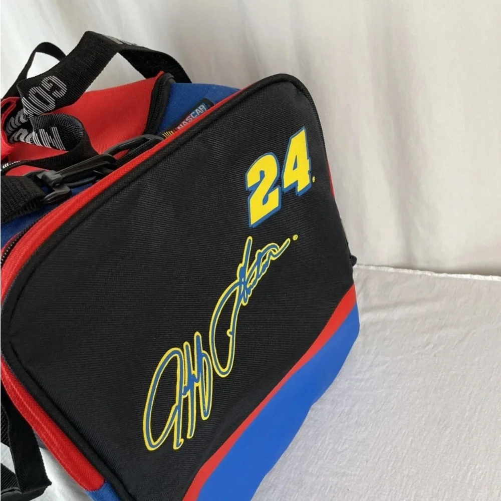 Vintage Jeff Gordon NASCAR DuPont Racing Duffle Gym Bag 12