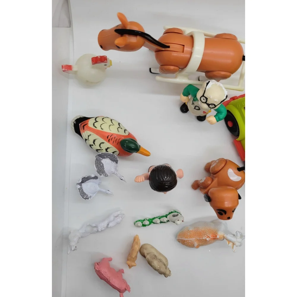 Vintage Toys, Fisher Price Little People, Newton Gimmick,‎ And Kenner Tree Tots