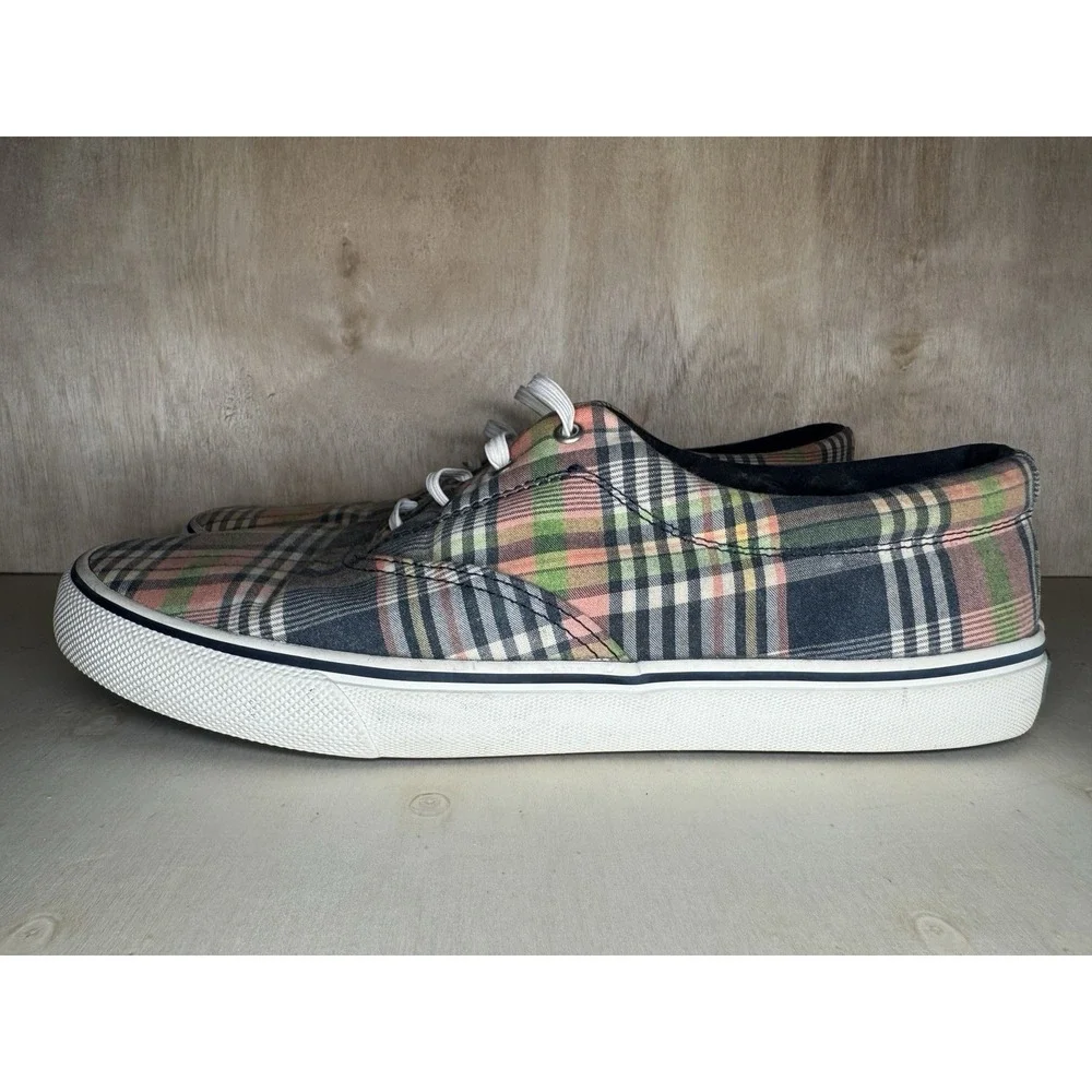 Sperry classic like