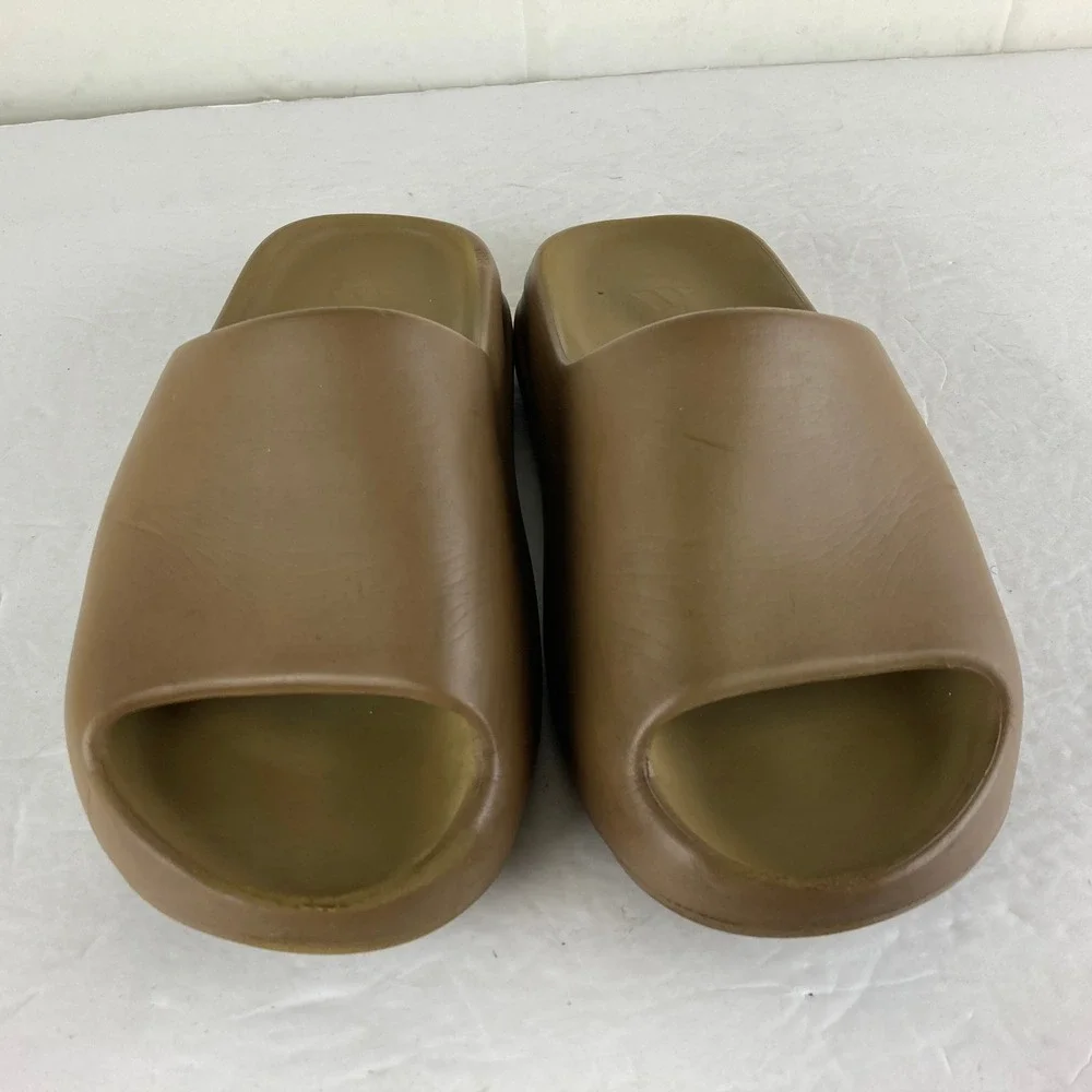 Adidas Yeezy Slide‎ Mens 7 Womens 8.5 Ochre Brown Comfort Sandals Streetwear