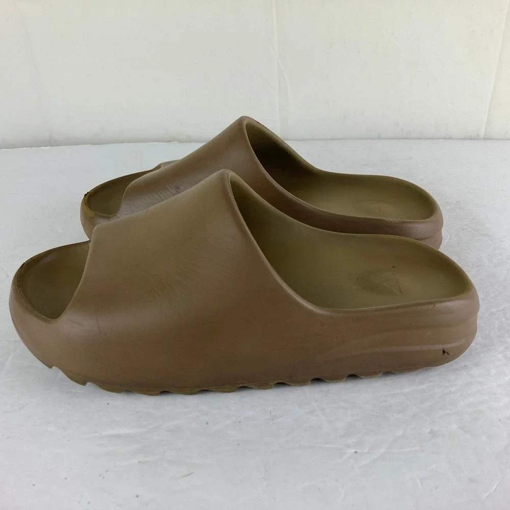 Adidas Yeezy Slide‎ Mens 7 Womens 8.5 Ochre Brown Comfort Sandals Streetwear