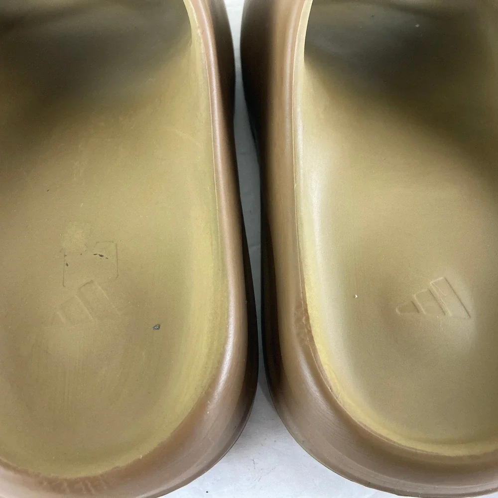 Adidas Yeezy Slide‎ Mens 7 Womens 8.5 Ochre Brown Comfort Sandals Streetwear