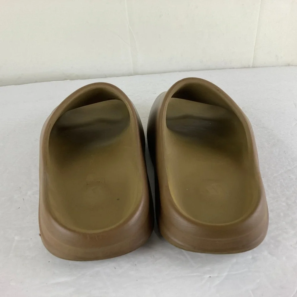 Adidas Yeezy Slide‎ Mens 7 Womens 8.5 Ochre Brown Comfort Sandals Streetwear