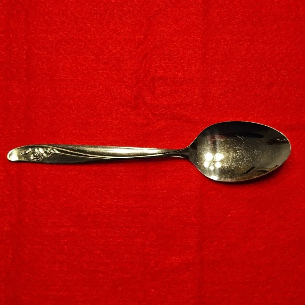 Oneida manufacturer 	oneida