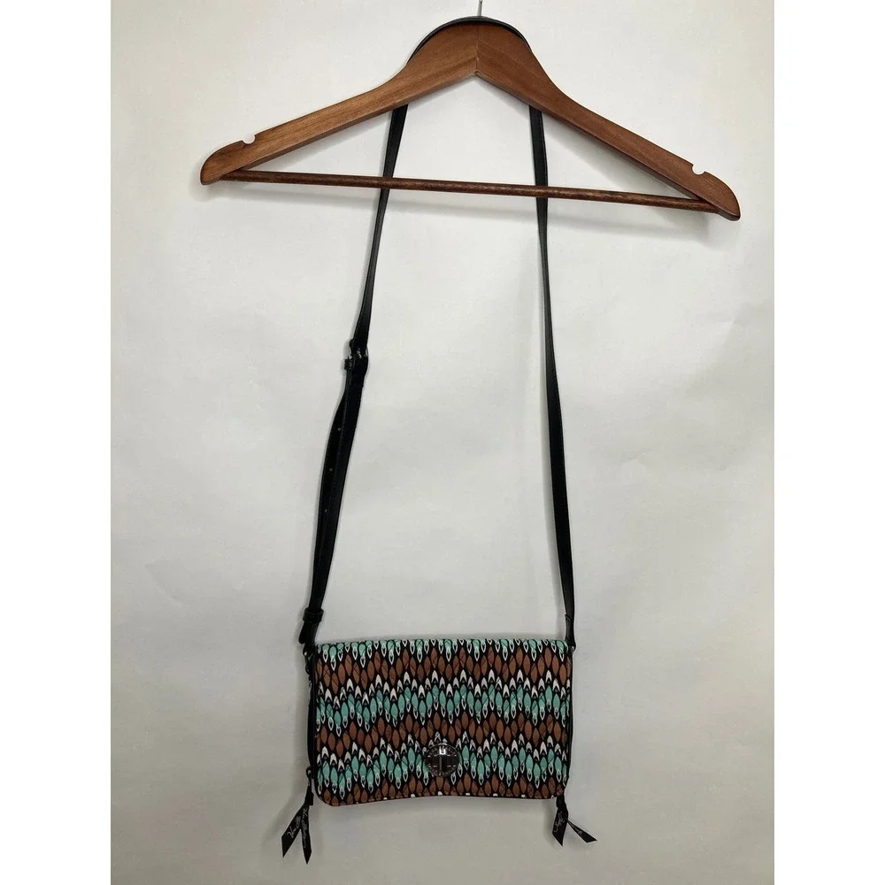 Vera Bradley All In‎ One Crossbody Wallet Ikat Diamonds Black Teal Quilted Bag