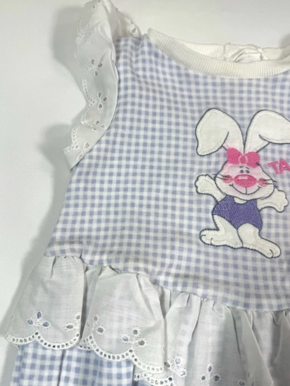 VINTAGE CARTERS Baby Girl 90s 12M Gingham Bunny Romper Eyelet‎ Lace Cottagecore