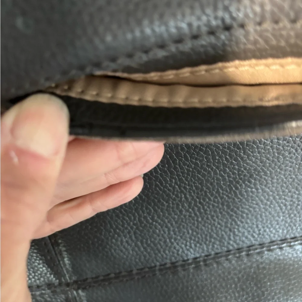 The Sak De Young Hobo bag in slate grey