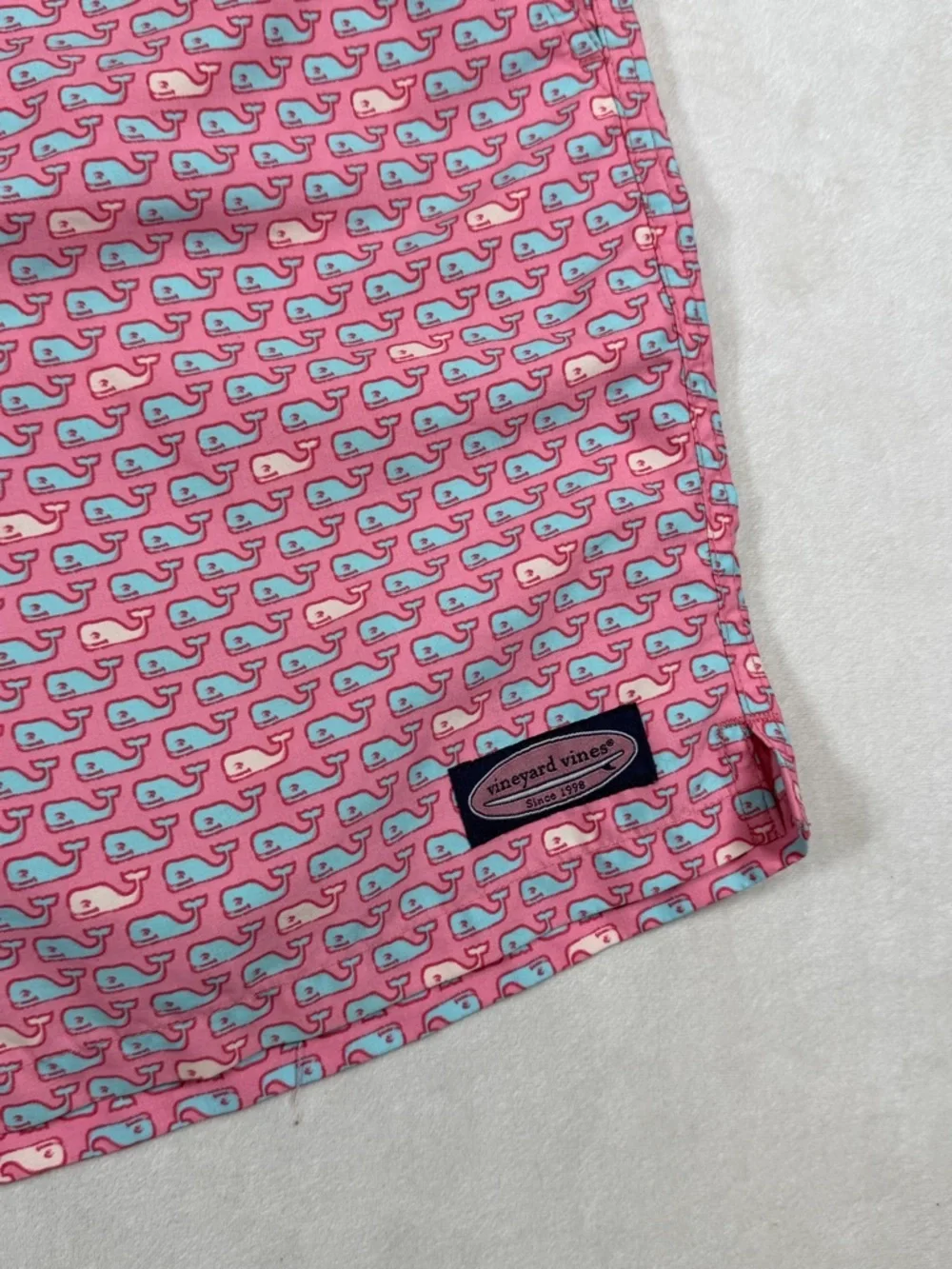 Vineyard Vines swim signature beach