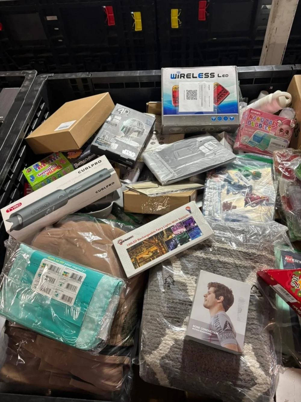 200 pc gen merchandise mix Brand Amazon target TJ max marshal liquidation return