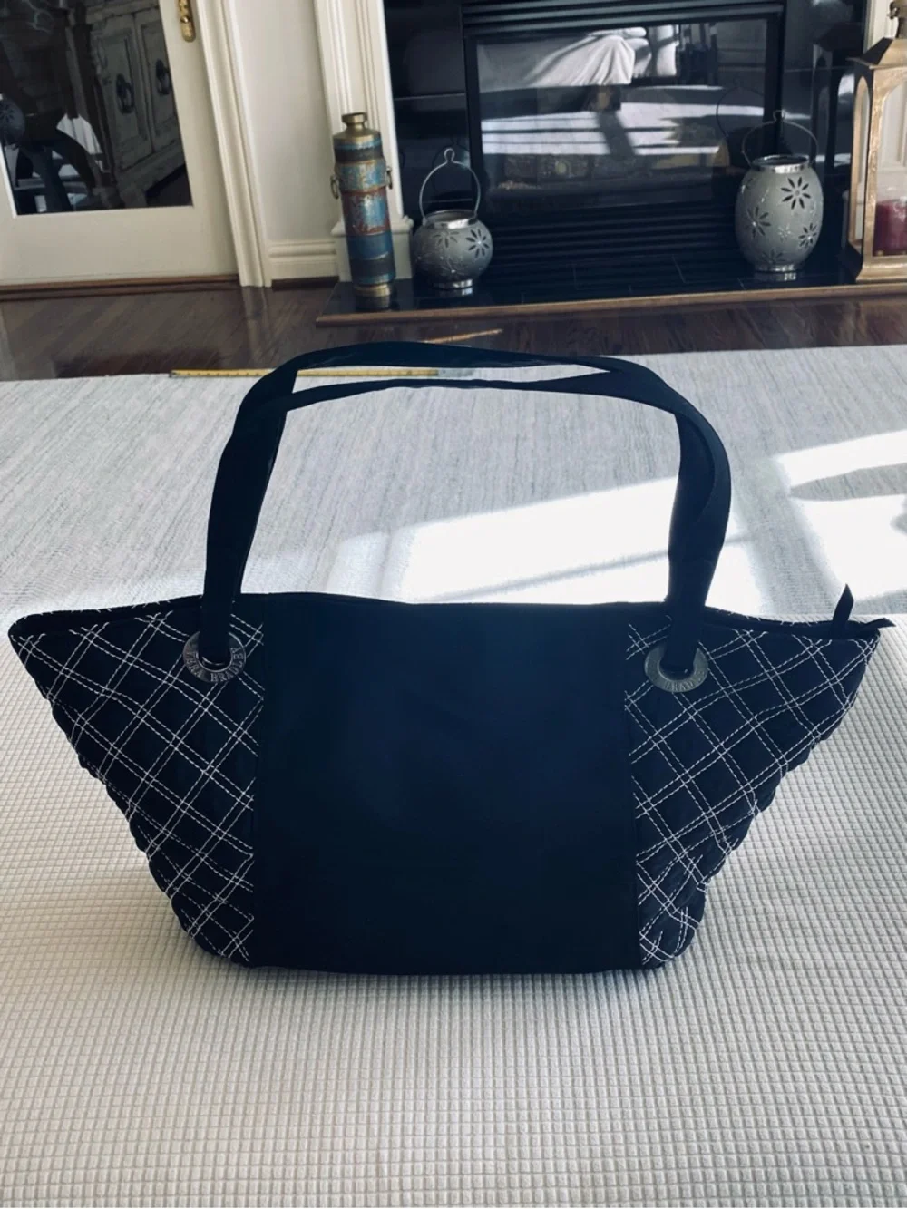 Vera Bradley roomy vera