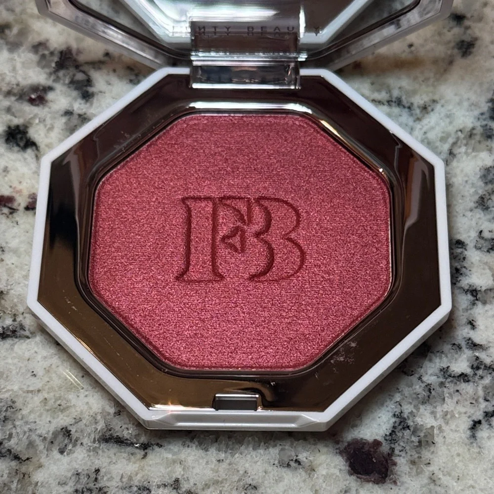 Fenty Beauty enhance your