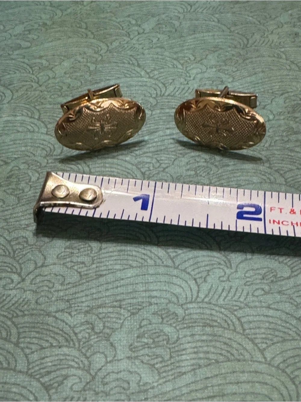 N/A vintage gold