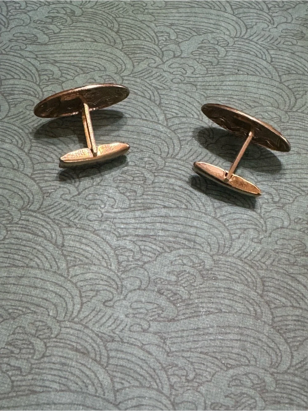 N/A vintage gold
