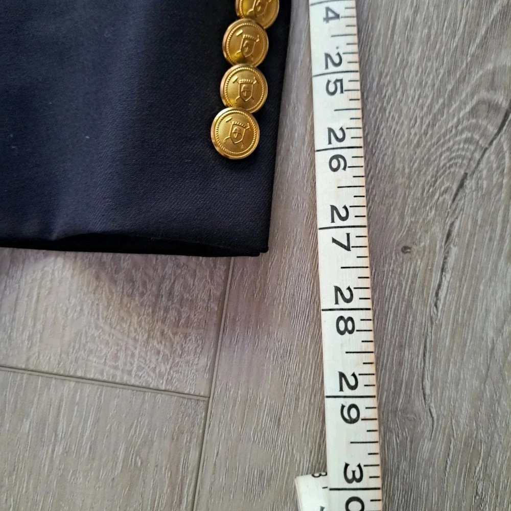 Lauren Ralph Lauren some stitching