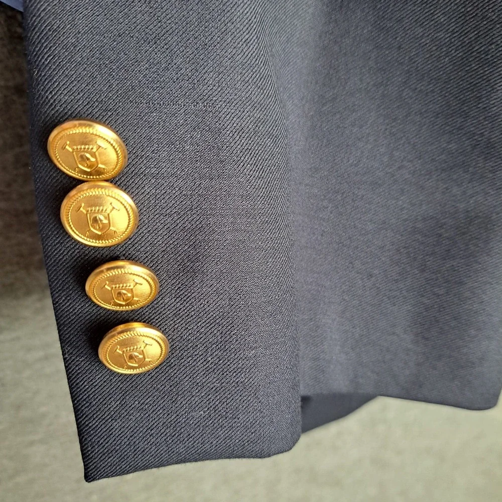 Lauren Ralph Lauren some stitching