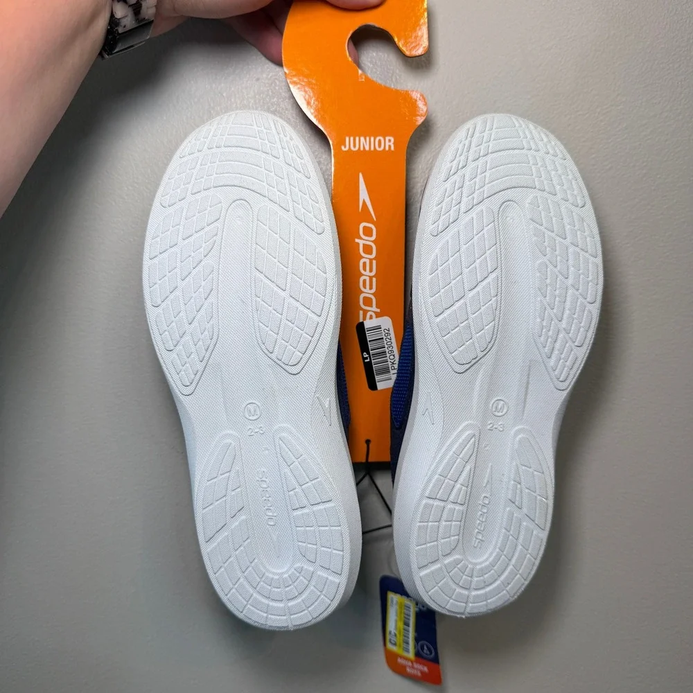 Speedo junior water