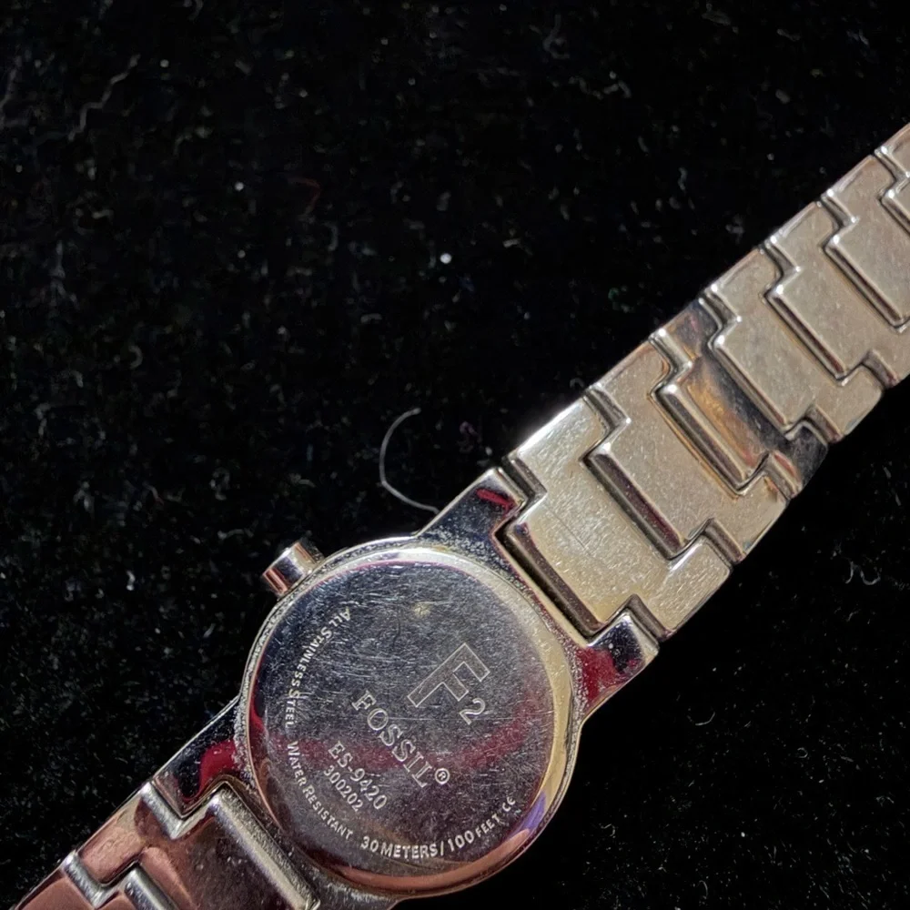 Fossil watch close minimal