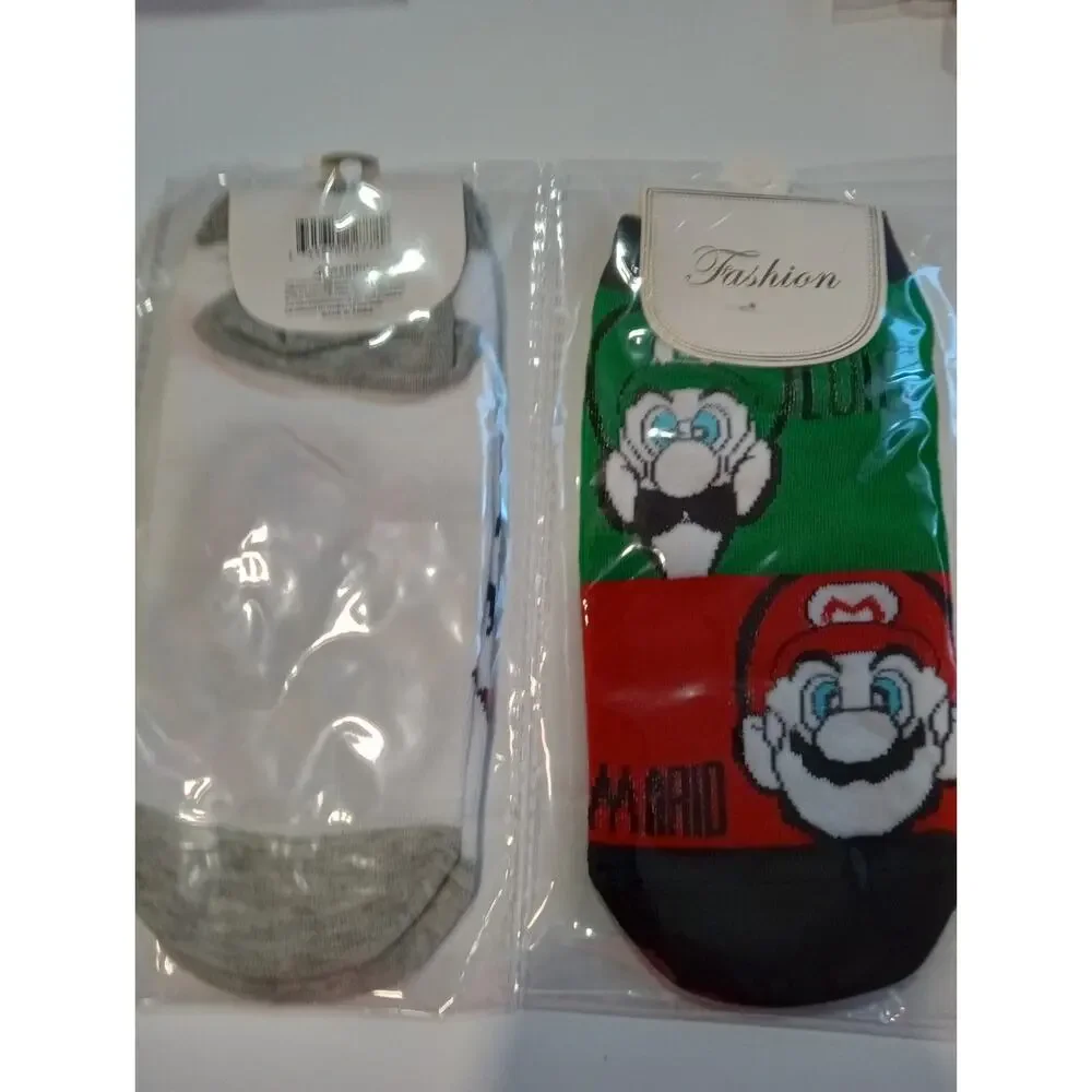 *NEW* Mario inspired Low Cut socks 2 pair Kids size Medium 0425