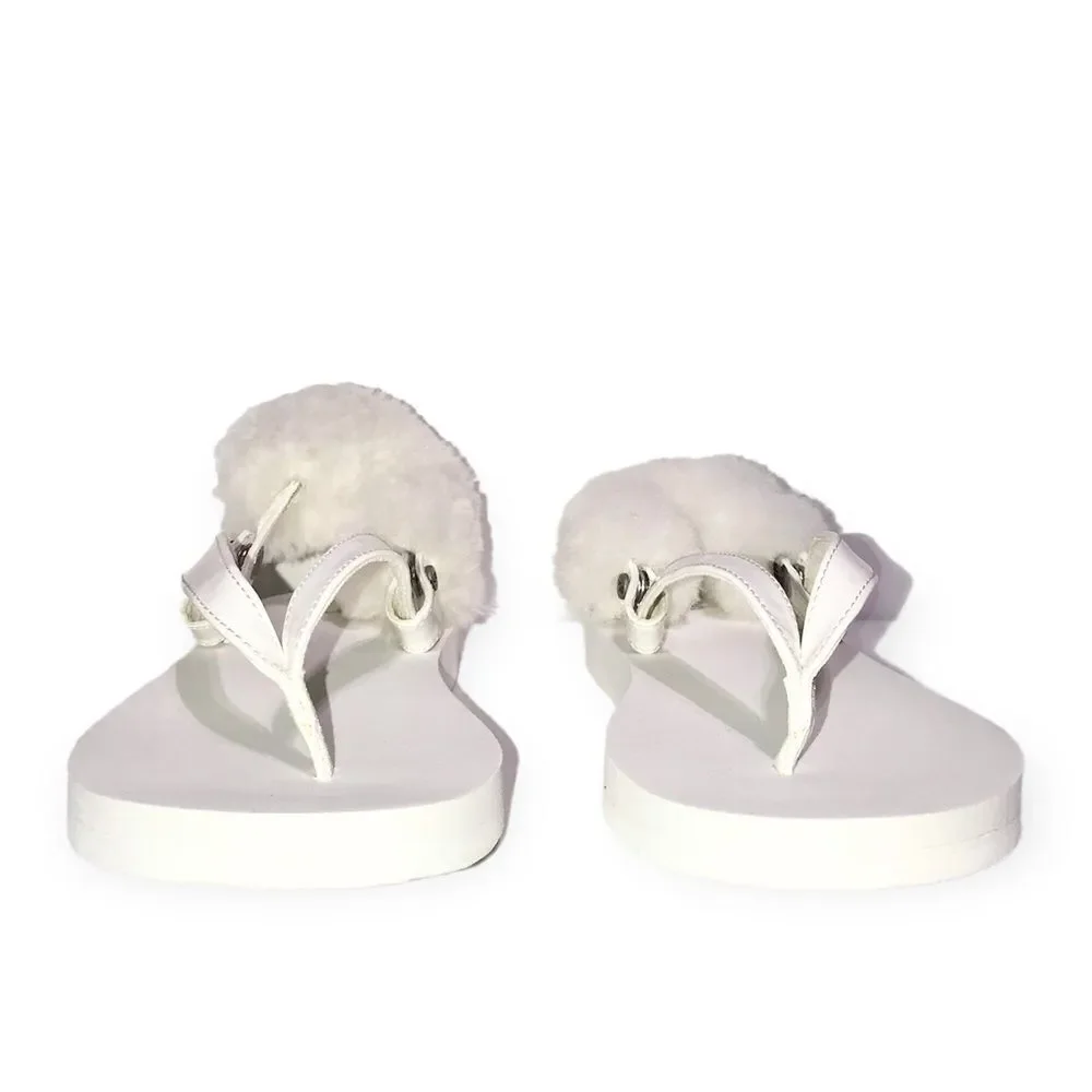 UGG stride style