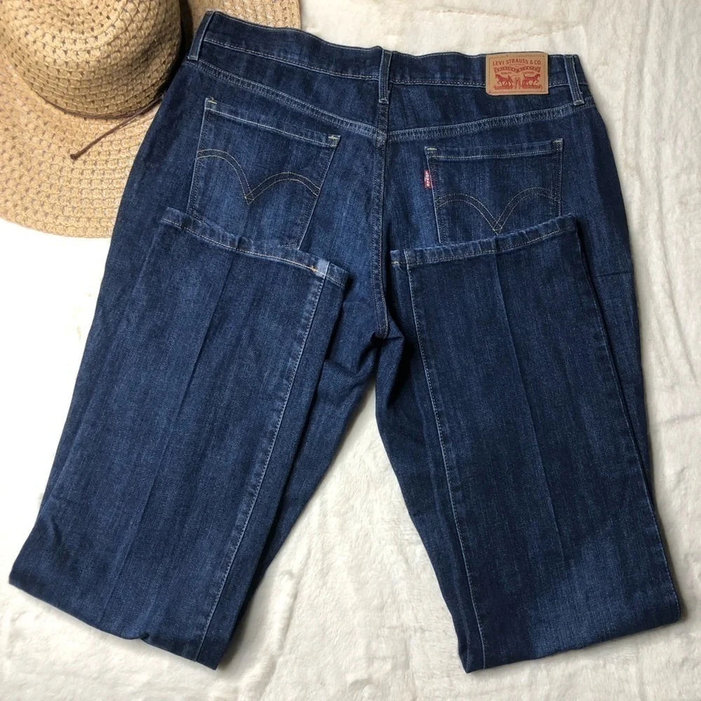 Levi’s size 10 30 x 32