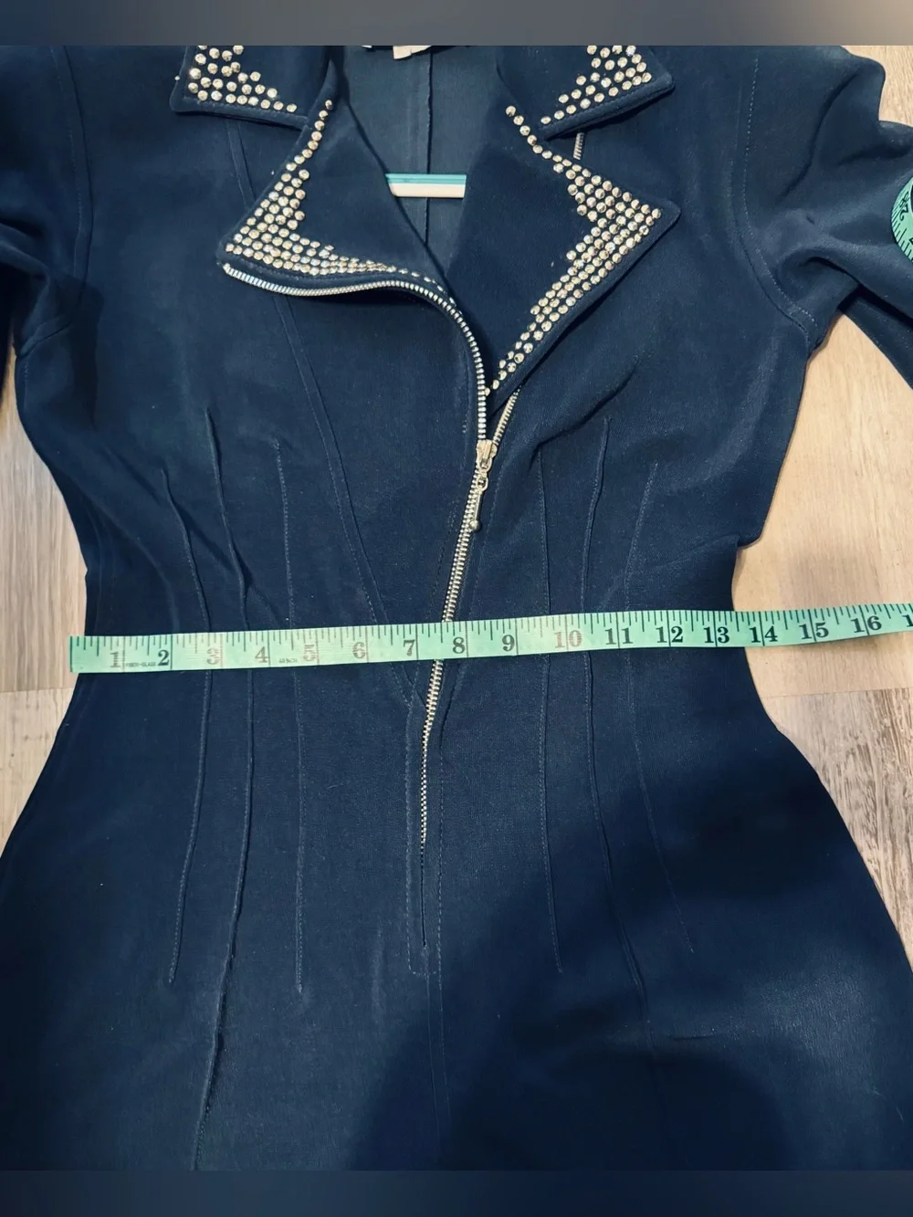 Vintage Tadashi Shoji fitted jumpsuit in deep navy blue, sz-M embodying iconic