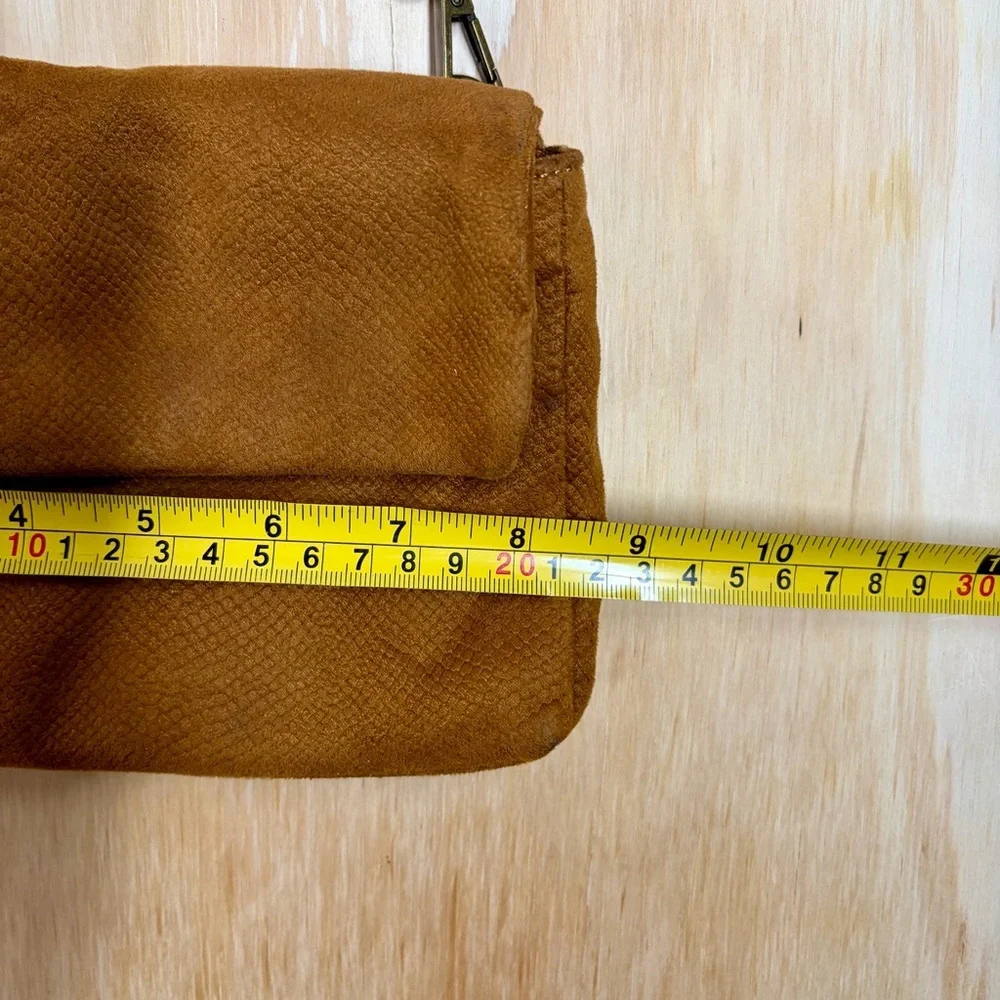 Anthropologie adjustable clutch or