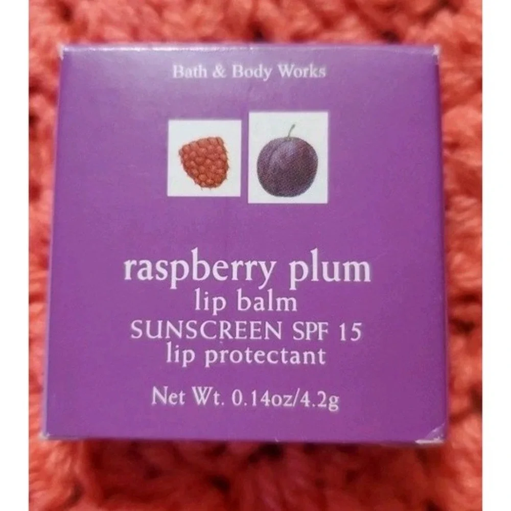 Bath & Body Works Rasberry‎ Plum SPF 15 Lip Balm