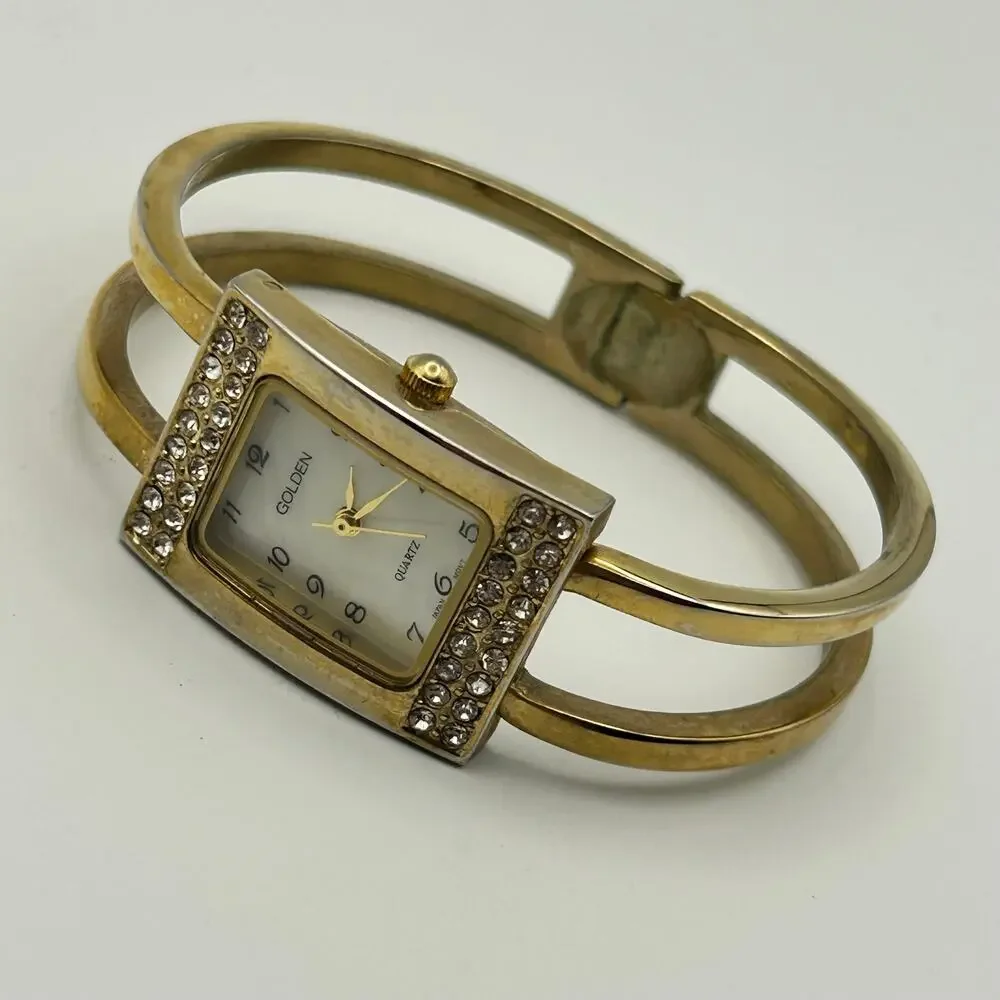 Unbranded discover timeless