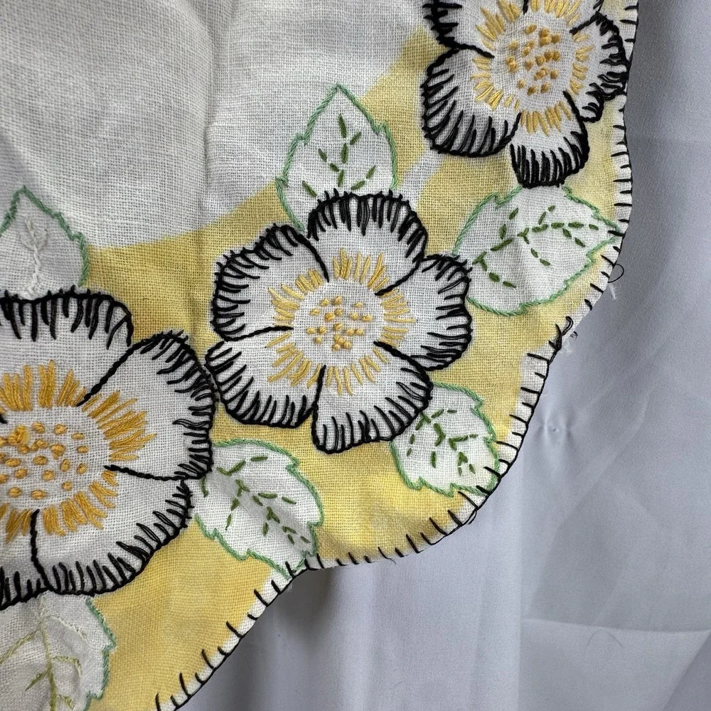 Hand Stiched‎ SunFlower Table Runner Approx. 14x45