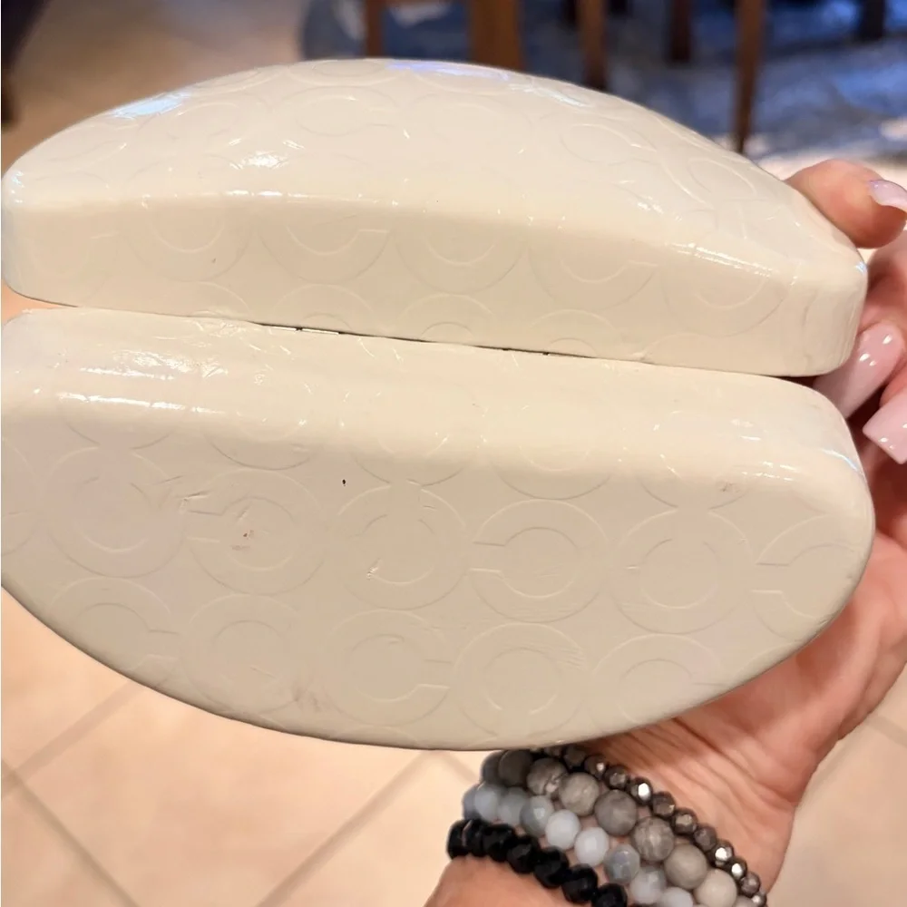 Coach stylish cream