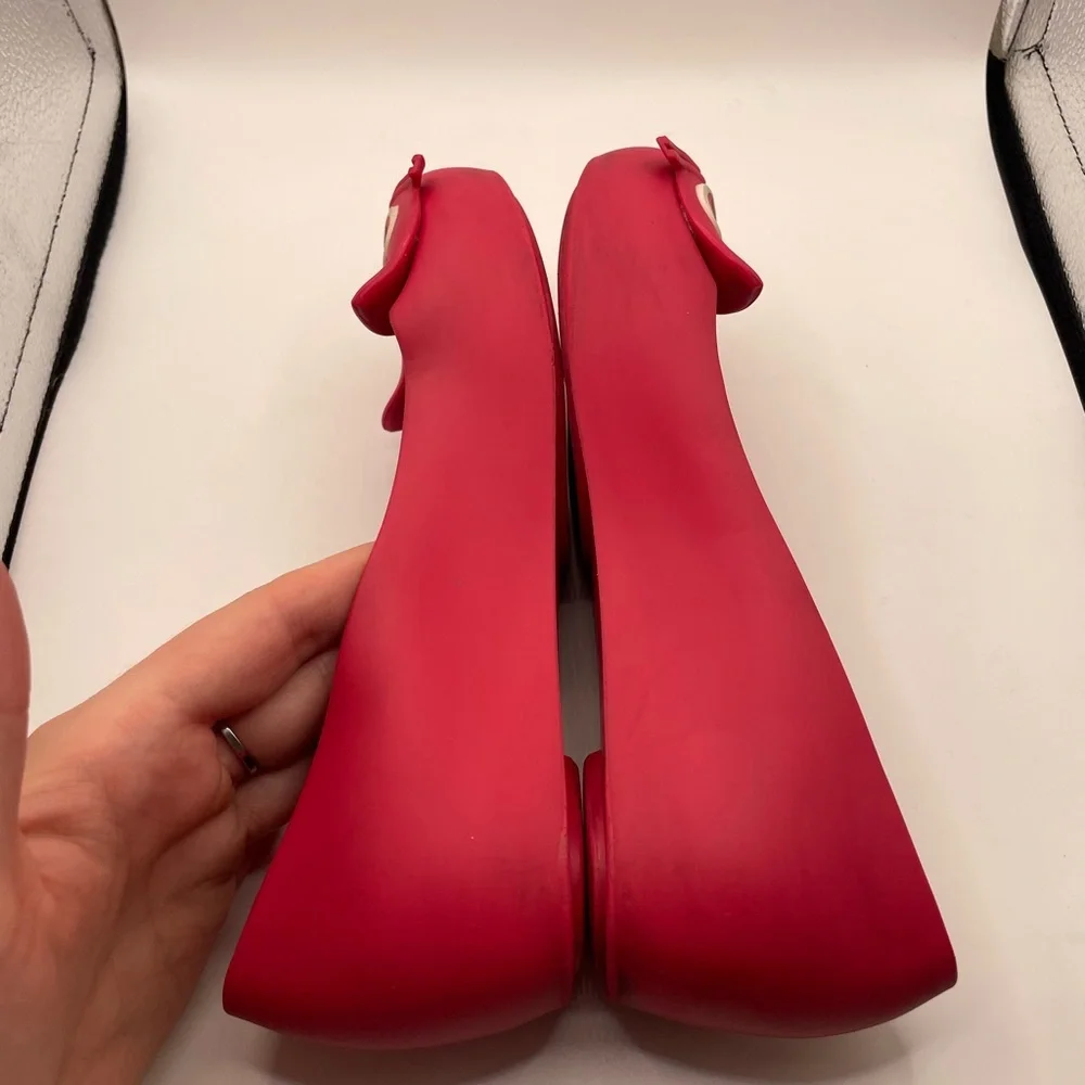 Mini Melissa gently used