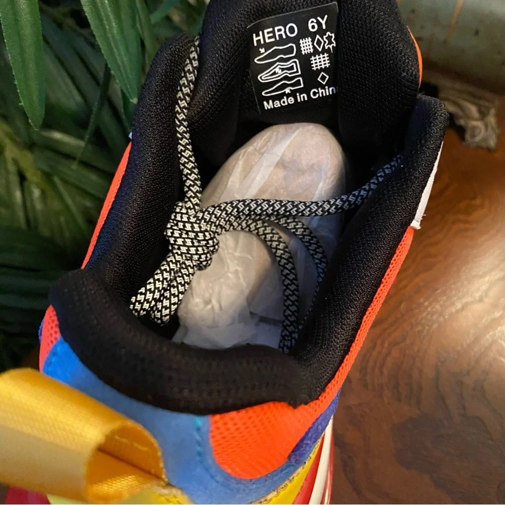 Javi hero sneakers