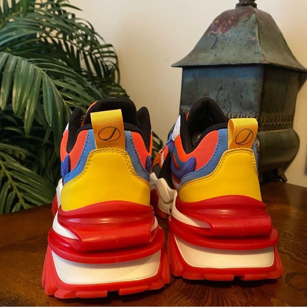 Javi hero sneakers