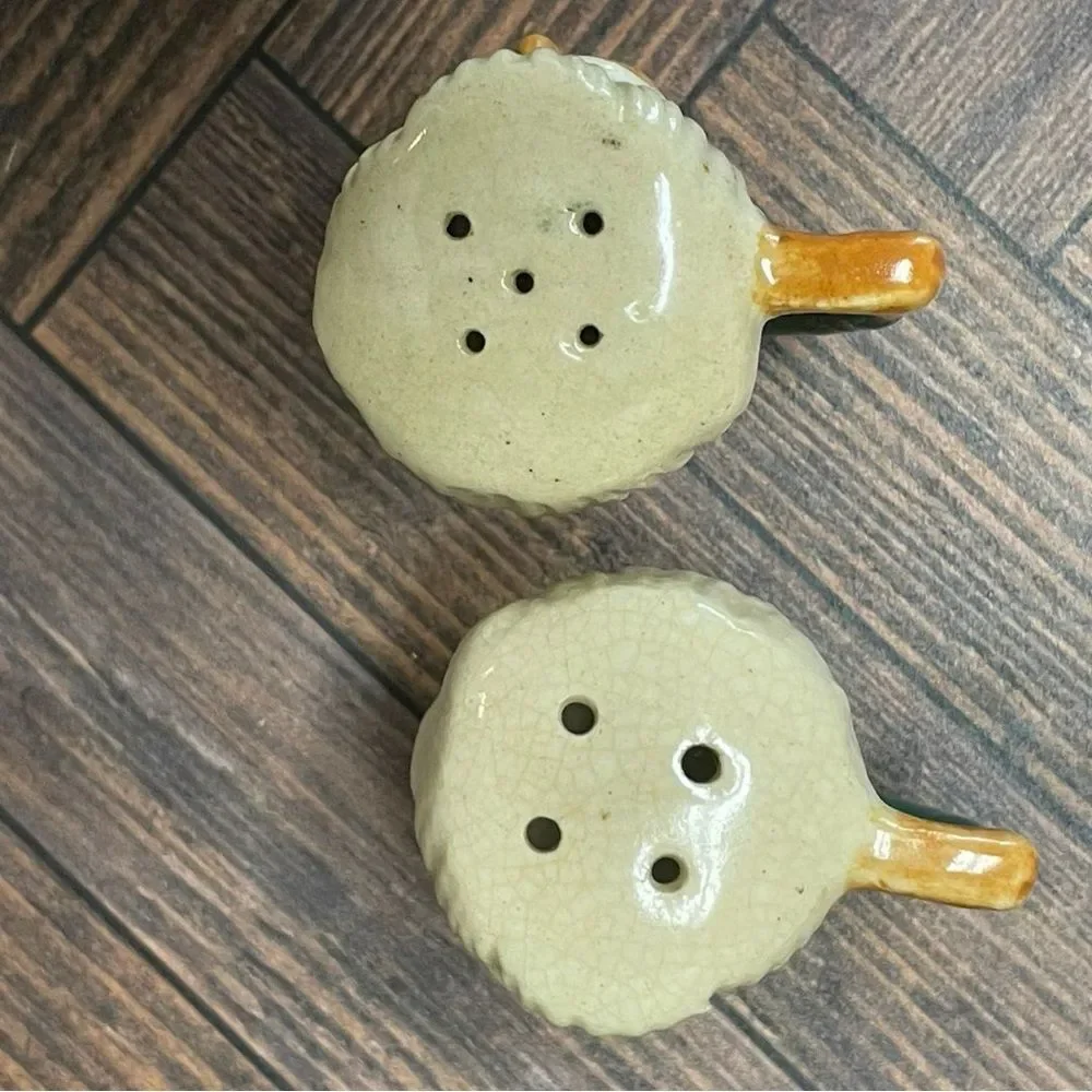 Vintage 'Tiny Toby' Salt and Pepper Shakers, Japan 1940 or 1950